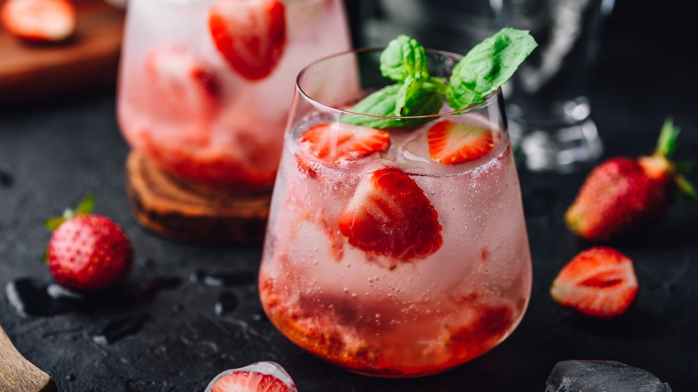 Make Your Own Electrolytes Drink Mix: Strawberry Mocktail